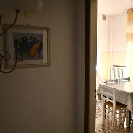 Rm02 - Trilocale Fronte Mare Con Posto Auto A Senigallia