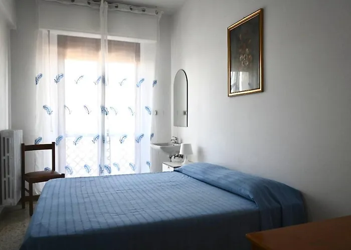 Trilocale Fronte Mare Con Posto Auto A Appartamento Senigallia