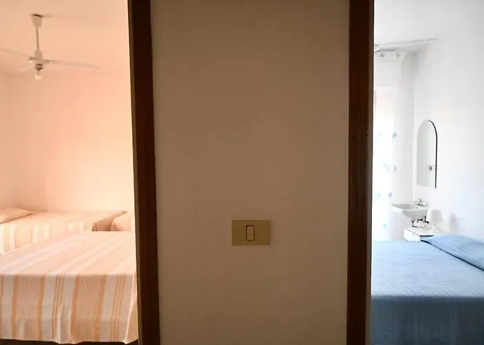 Appartamento Trilocale Fronte Mare Con Posto Auto A Senigallia